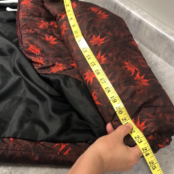 π - bunny sale - Grenouille puff jacket π§₯ to celebrate the maple π π leaf - Picture 8 of 8